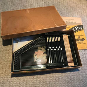 1960’s Hopf Rosen Autoharp in box